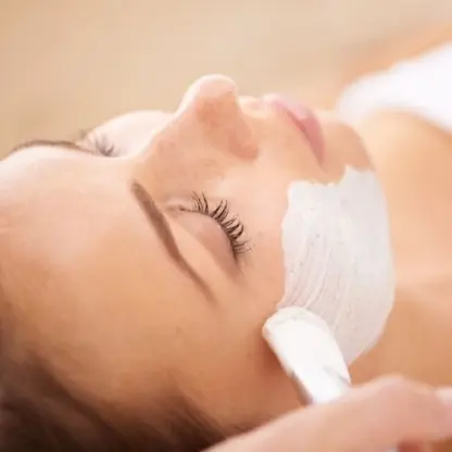 Higiene + Hollywood Peel