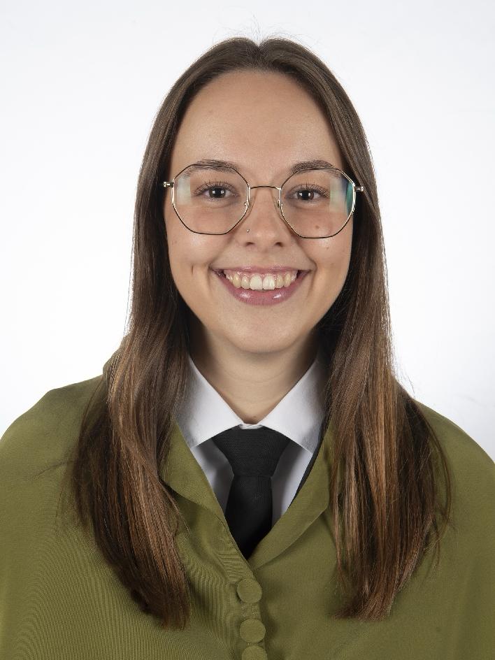 Graduada en Nutrición Humana y Dietética por la Universidad de Zaragoza. Especializada en Nutrición Deportiva, Nutrición Clínica y Salud Hormonal Femenina.